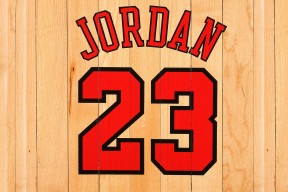 约基奇赛后谦逊发言登热搜，上海海港大胜利雅得新月引发热议(戛纳金棕榈奖历届获奖名单)